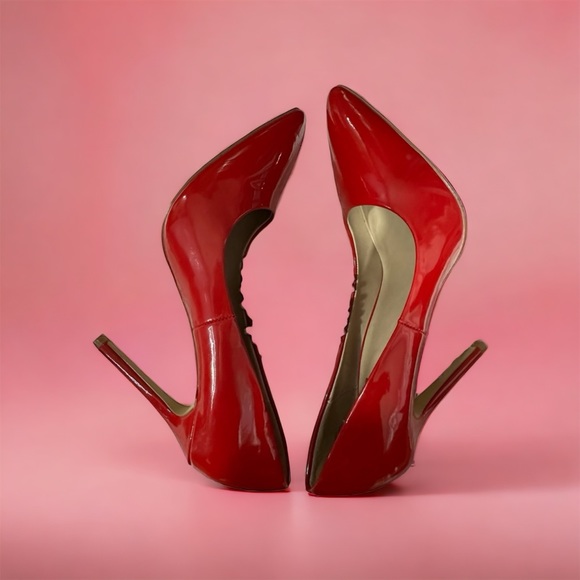 Mix No.6 Red Heels 🛑SOLD🛑 - Picture 7 of 8